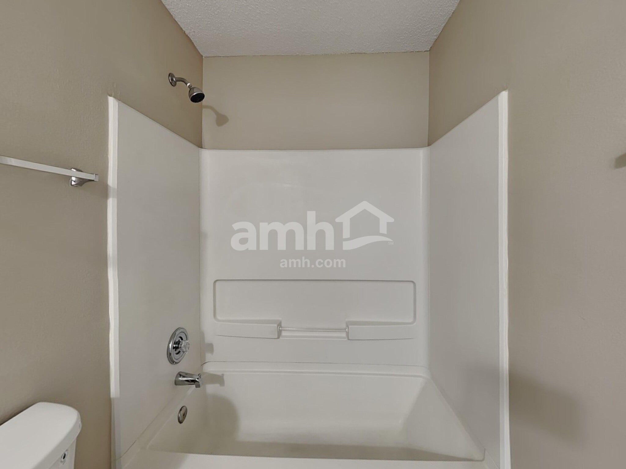 Building Photo - 2954 Hearthside Dr