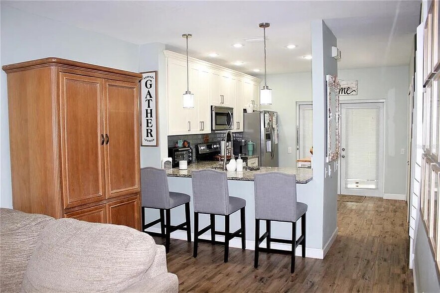 Building Photo - 17413 Flatwoods Key Dr