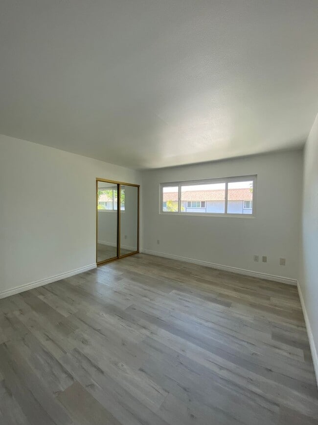 Building Photo - Harbor Village 2 bedroom Condo *OPEN HOUSE - SEE DATES AVAILABILITY*