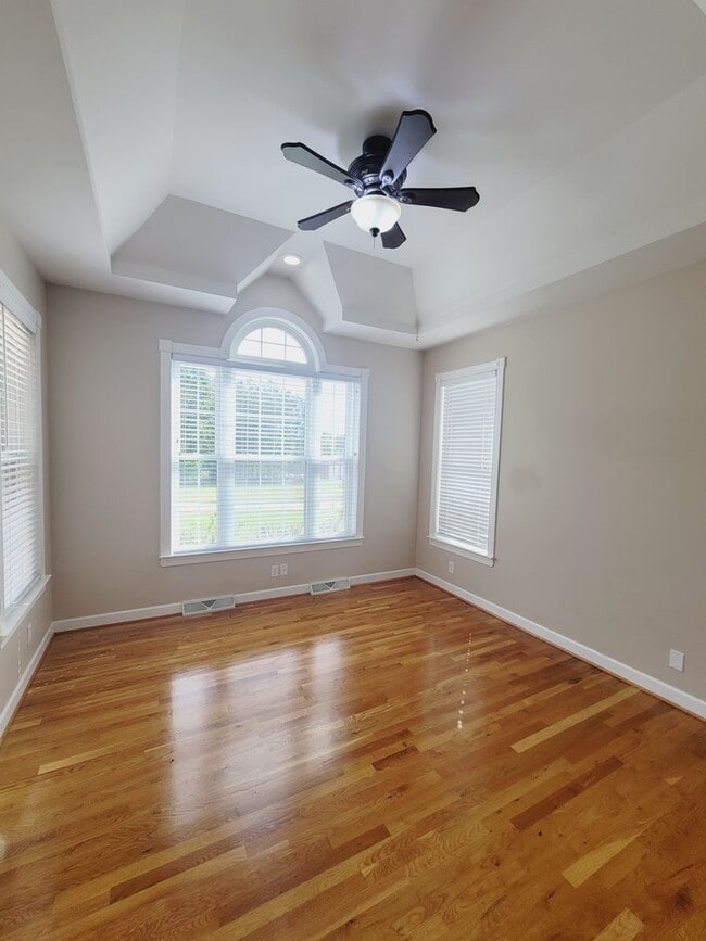 Building Photo - Beautiful Brick Ranch in Campbell County