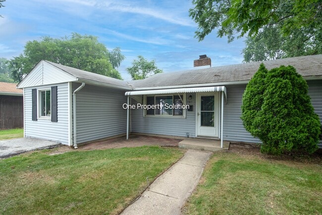 Building Photo - 7611 Northcote Ave