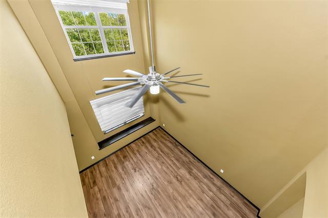 Building Photo - 6928 Carrington Ln