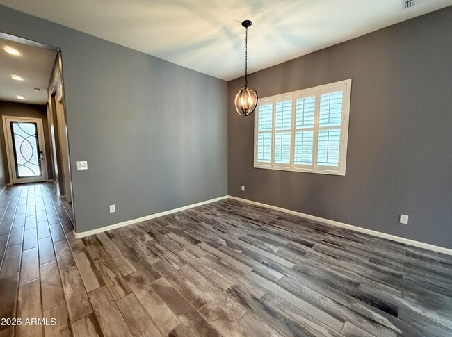 Building Photo - 20618 W Edgemont Ave