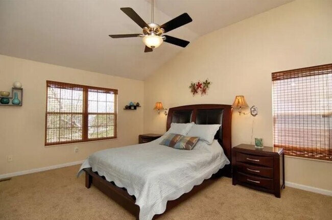 Building Photo - 3699 Springside Dr