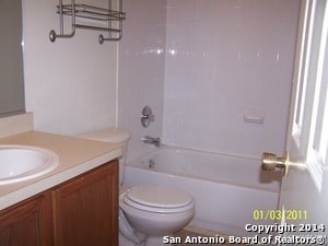 Building Photo - 15803 Borwick Ln