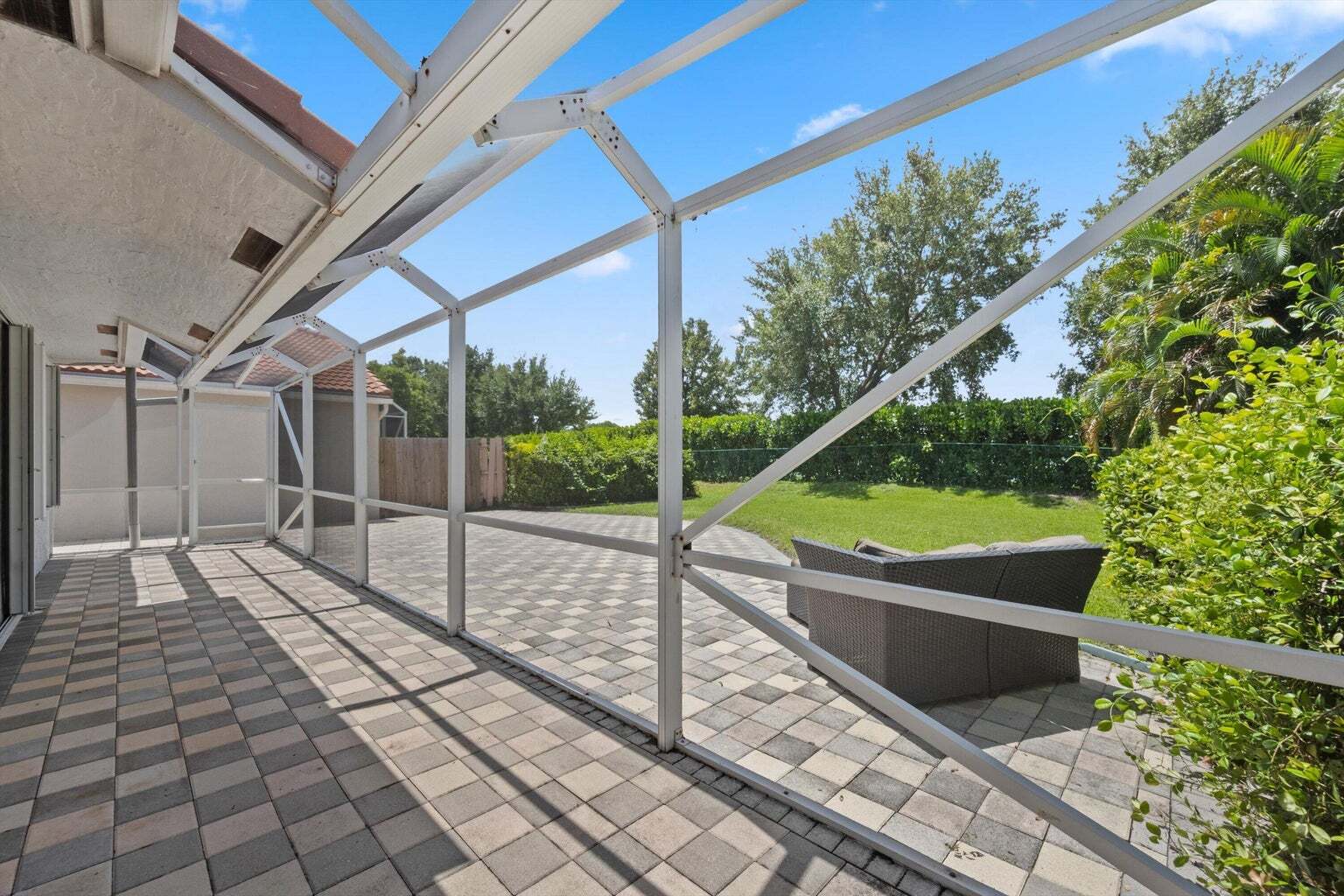 Building Photo - 3800 Miramontes Cir