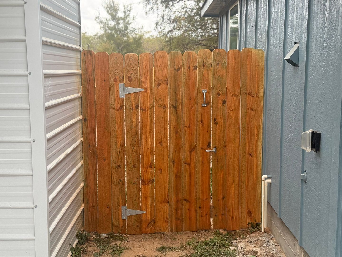 Building Photo - 151 Sleepy Meadow Dr