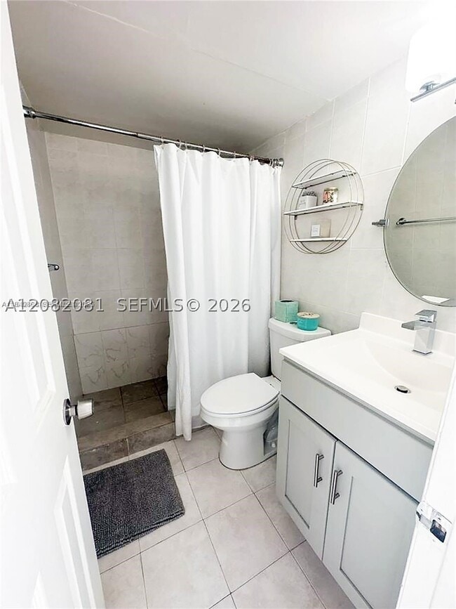 Building Photo - 2750 NE 183rd St
