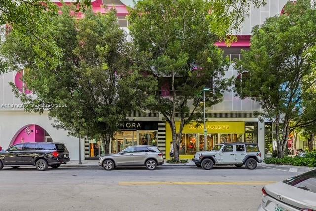 Building Photo - 177 NE 44th St