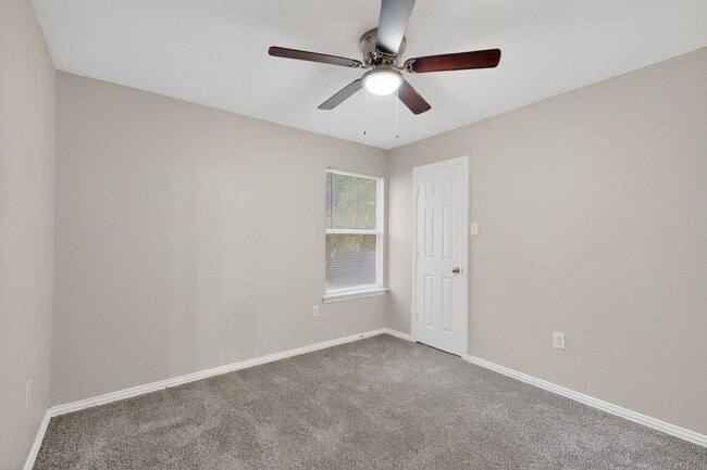 Building Photo - Charming 4-Bedroom Home on Quiet Cul-de-Sac | Move-In Ready | Deposit Alternative Available