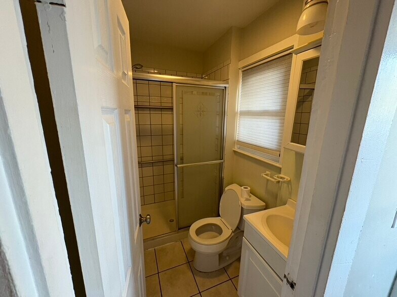 Building Photo - 24 Washington Ave