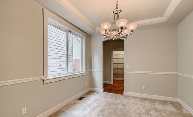 Building Photo - Beautiful Bothell Home in Northshore School District!!