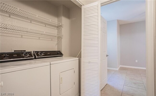 Building Photo - 2251 Wigwam Pkwy