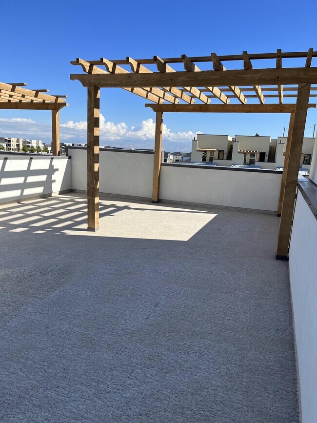 Building Photo - 10744 S Porcini Dr