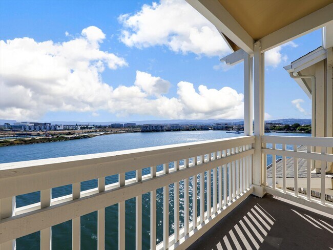 Building Photo - 660 Sea Anchor Dr