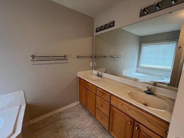 Building Photo - 1304 Groveland Trl