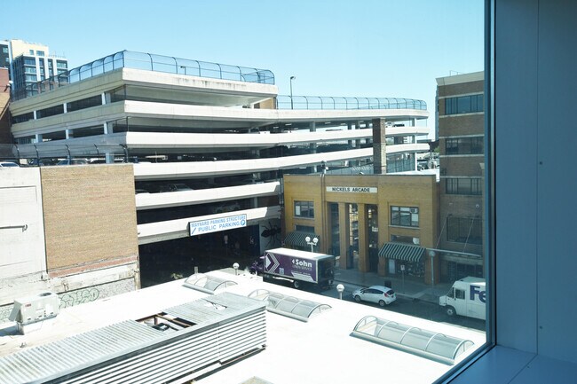 Building Photo - 555 E William St
