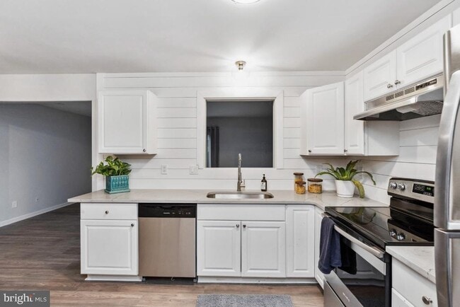 Building Photo - 4506 Luau Ct