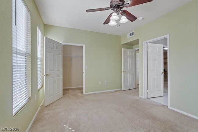 Building Photo - 10550 W Alexander Rd