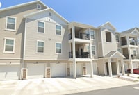 Building Photo - Coming Soon! 3 Bed/2 Bathroom home in Herr...