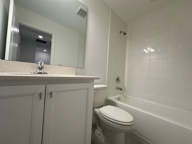 Building Photo - Stunning newly built 3/2.5 Town Home in St...