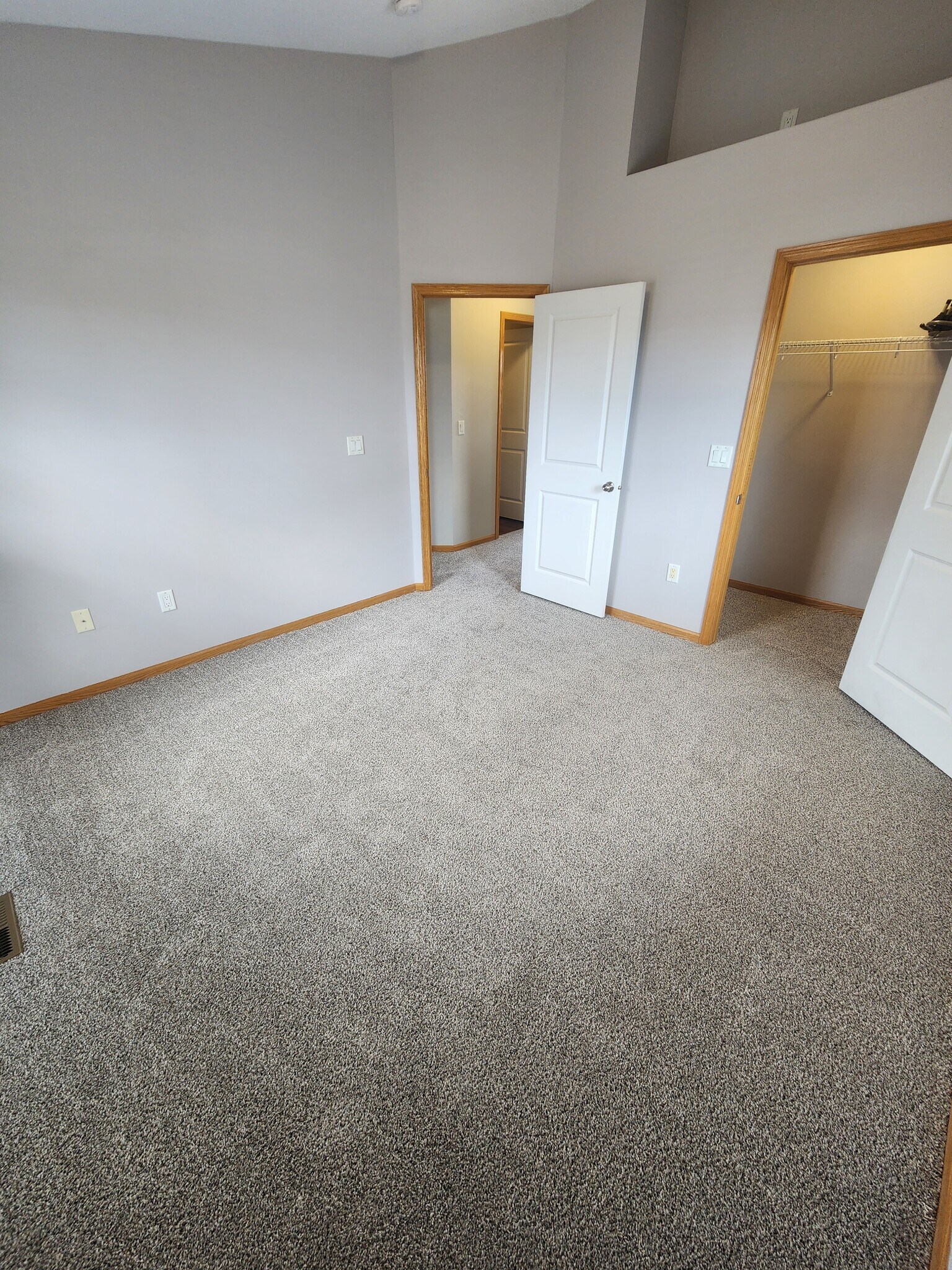 Building Photo - 3203 SW Arlan Ln