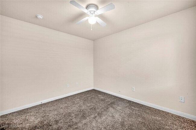 Building Photo - 1057 Appleblossom Time Ave