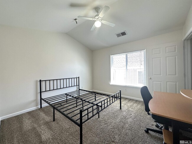 Building Photo - 200 Talus Way