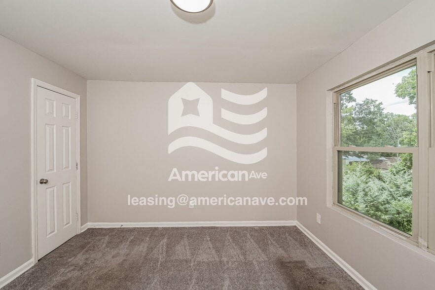 Building Photo - 5112 Avenue K