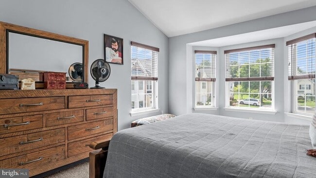 Building Photo - 301 Holly Hill Ct