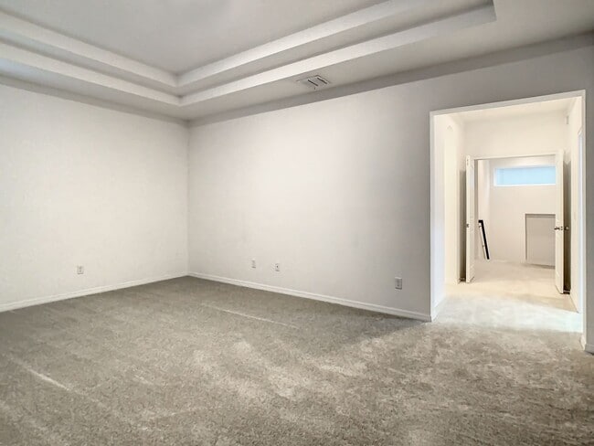 Building Photo - 5 Bedroom at Windstone at Heart of Winderm...