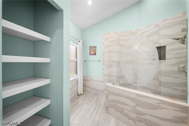 Building Photo - 159 Lady Palm Dr