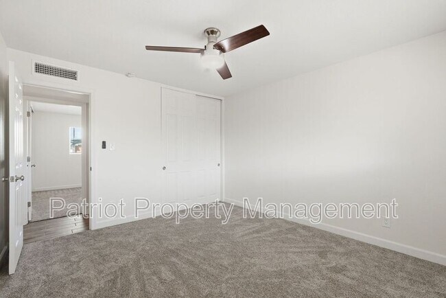 Building Photo - 3701 W Keim Dr