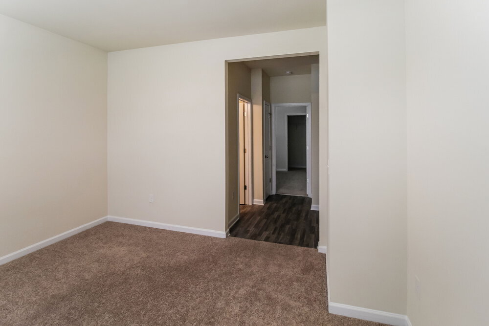 Building Photo - 295 Hamilton Pointe Dr