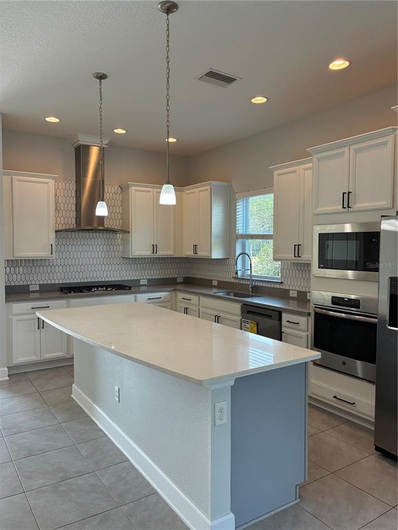 Building Photo - 164 Dalton Cir