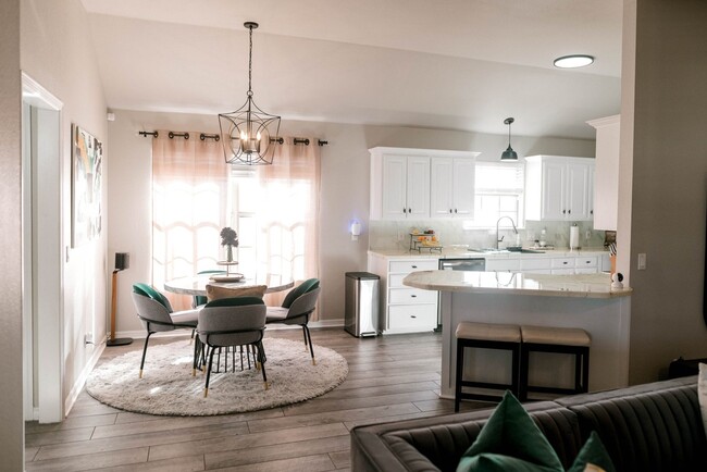 Building Photo - Charming 4BR House in Burkburnett (10 Min ...