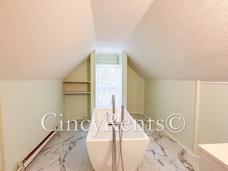 Building Photo - 5209 Rhode Island Ave