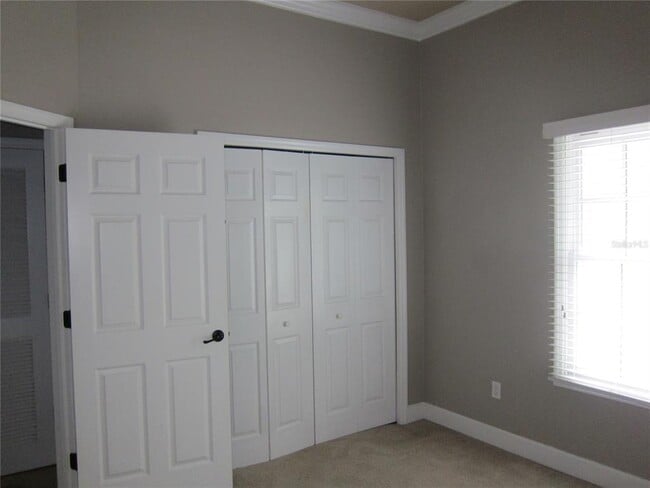 Building Photo - 5213 SW 91st Dr