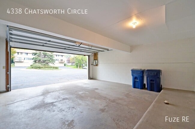 Building Photo - 4338 Chatsworth Cir