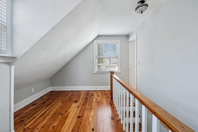 Building Photo - 424 51st St