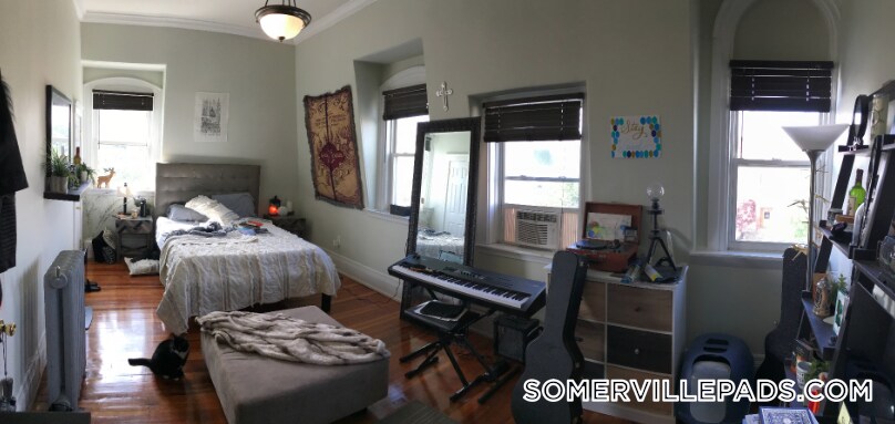 Building Photo - 358 Broadway