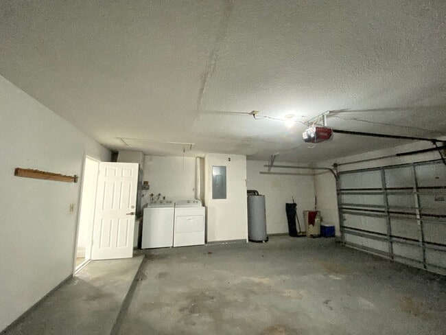 Building Photo - Totally refurbished three bedroom, two bat...
