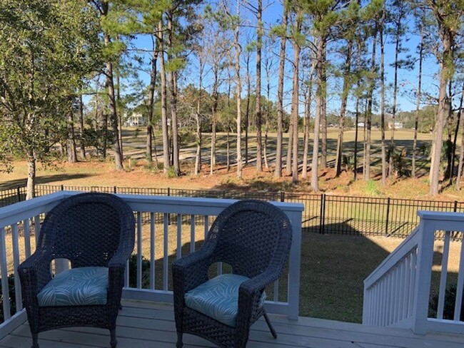 Building Photo - FULLY FURNISHED Mount Pleasant Home! 6 mon...