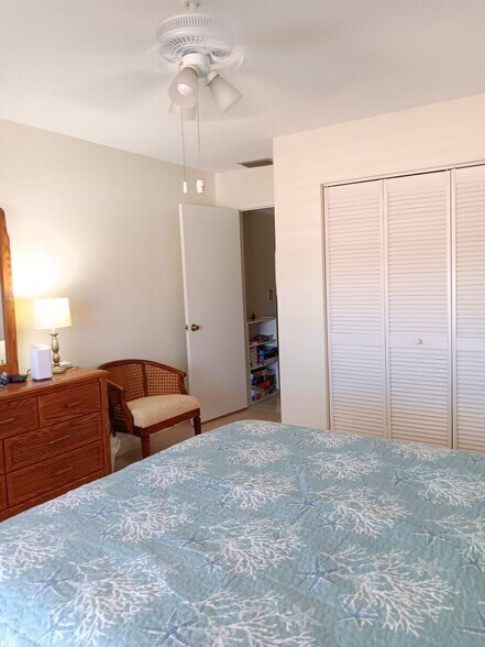 Building Photo - Lovely FURNISHED Condo in Rock Dove Community