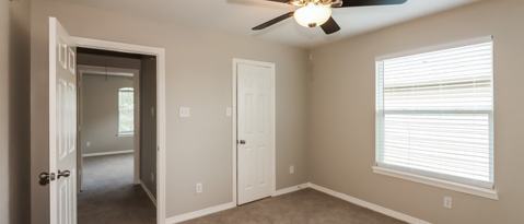 Building Photo - 1023 Casting Springs Way