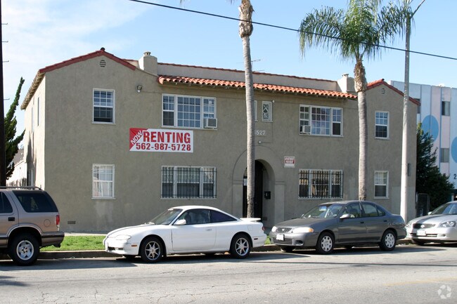 Building Photo - 1527 Junipero Ave
