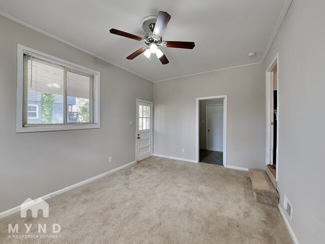 Building Photo - 1529 Plover Rd