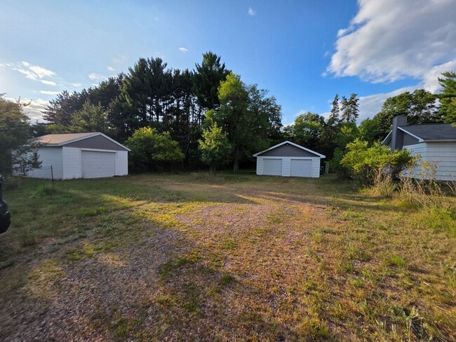 Building Photo - 2 Bed 1 Bath in Nekoosa