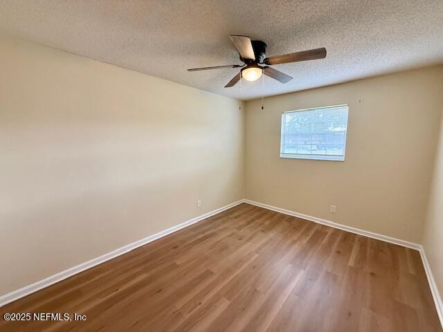 Building Photo - 5907 Gumwood Dr