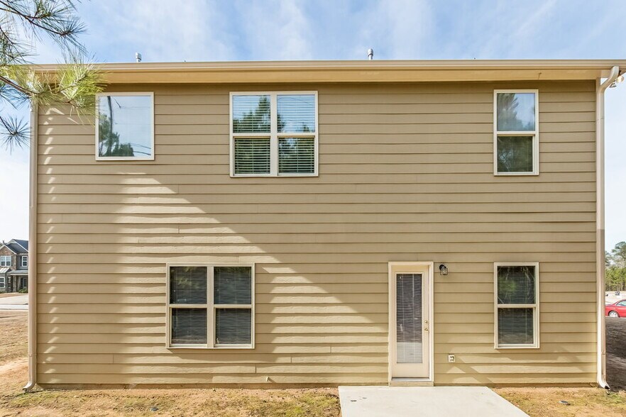 Building Photo - 174 Brightondale Blvd